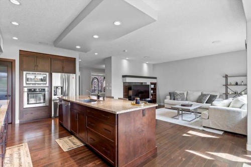 13 Sage Hill Landing Nw, Calgary, AB - Indoor Photo Showing Kitchen