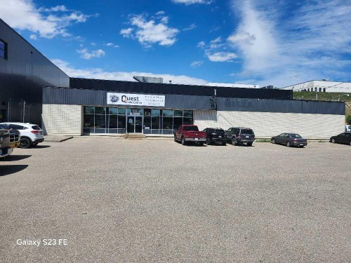926 46 Avenue Se, Calgary, AB 