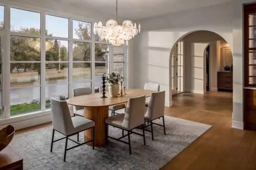 2920 Toronto Crescent Nw, Calgary, AB - Indoor Photo Showing Dining Room