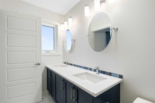 20531 Seton Way Se, Calgary, AB - Indoor Photo Showing Bathroom