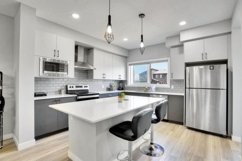 20 Cornerstone Link Ne, Calgary, AB - Indoor Photo Showing Kitchen With Upgraded Kitchen