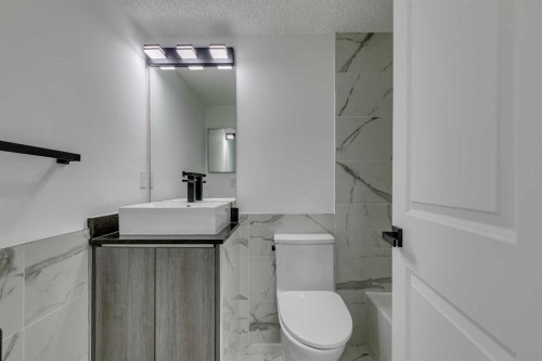 1327-81 Legacy Boulevard Se, Calgary, AB - Indoor