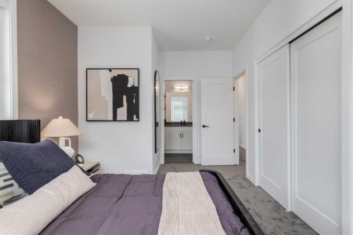 13-1453 Na'A Drive Sw, Calgary, AB - Indoor Photo Showing Bedroom