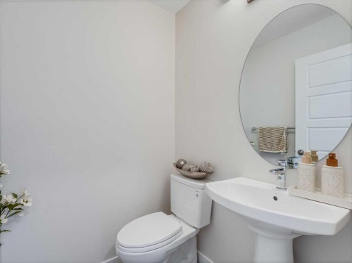235 Aquila Way Nw, Calgary, AB - Indoor Photo Showing Bathroom
