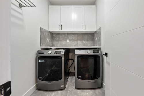 4923 20 Avenue Nw, Calgary, AB - Indoor Photo Showing Laundry Room