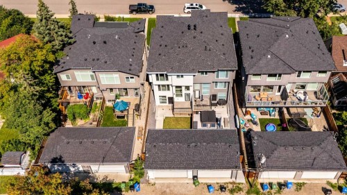 4923 20 Avenue Nw, Calgary, AB - Outdoor