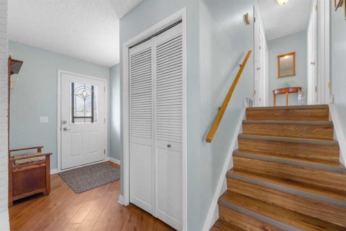 232 Templeside Circle Ne, Calgary, AB - Indoor Photo Showing Other Room