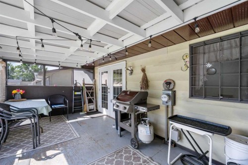 232 Templeside Circle Ne, Calgary, AB - Indoor