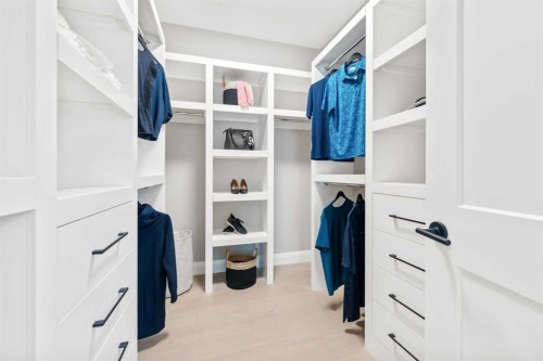 33 North Bridges Landing, Langdon, AB - Indoor With Storage