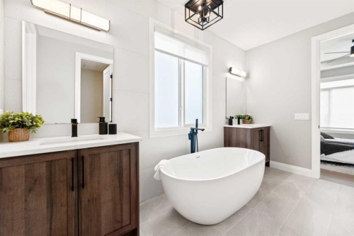 33 North Bridges Landing, Langdon, AB - Indoor Photo Showing Bathroom