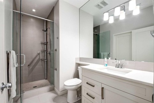 19 West Grove Place Sw, Calgary, AB - Indoor Photo Showing Bathroom
