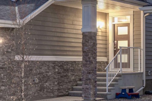 19 West Grove Place Sw, Calgary, AB - 