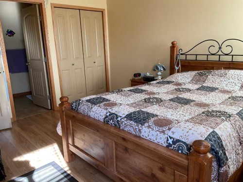 137 Jennings Crescent, Red Deer, AB - Indoor Photo Showing Bedroom