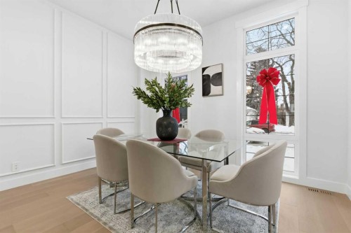 646 25 Avenue Nw, Calgary, AB - Indoor Photo Showing Dining Room