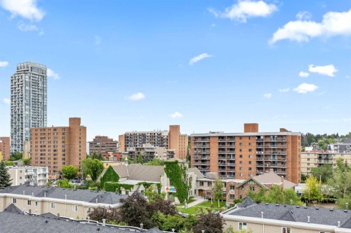 704-1123 13 Avenue Sw, Calgary, AB - Outdoor