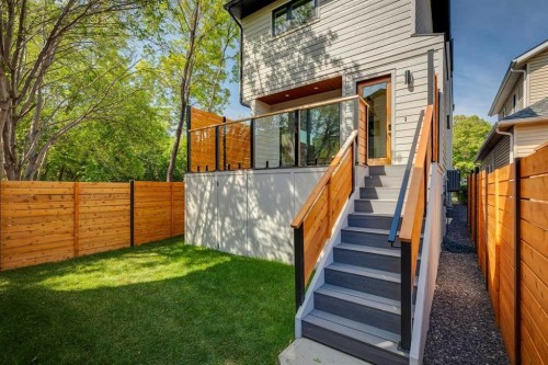 1612 16A Street Se, Calgary, AB - Outdoor