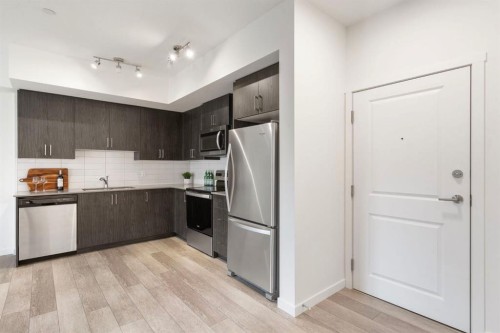 3117-3727 Sage Hill Drive Nw, Calgary, AB - Indoor Photo Showing Kitchen With Stainless Steel Kitchen