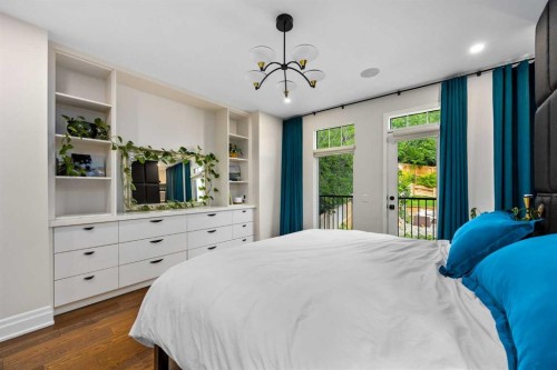 1129 Maggie Street Se, Calgary, AB - Indoor Photo Showing Bedroom