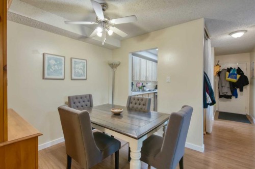 5107-315 Southampton Drive Sw, Calgary, AB - Indoor Photo Showing Dining Room