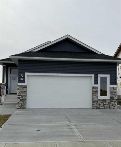 54 Vincent Crescent  Olds, AB T4H 0C4
