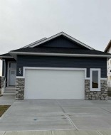54 Vincent Crescent  Olds, AB T4H 0C4