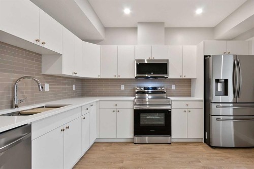 54 Vincent Crescent, Olds, AB - Indoor Photo Showing Kitchen