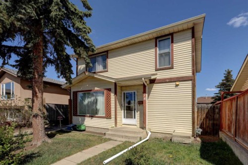 74 Aberdare Way Ne, Calgary, AB - Outdoor