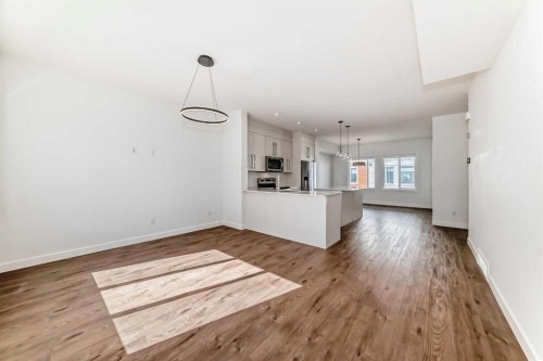 605-335 Creekside Boulevard Sw, Calgary, AB - Indoor