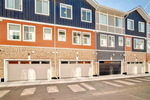 605-335 Creekside Boulevard Sw, Calgary, AB - Outdoor With Exterior