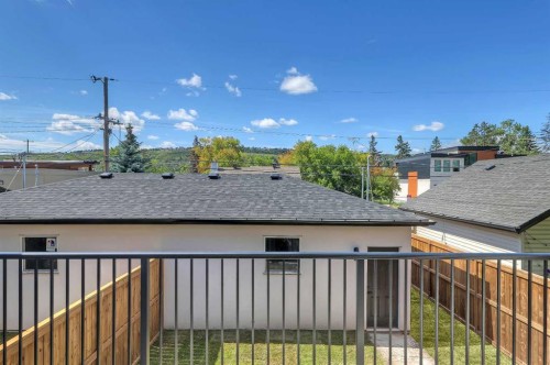 4711 19 Avenue Nw, Calgary, AB - Outdoor
