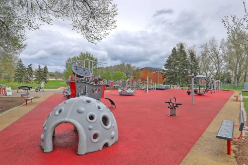 4711 19 Avenue Nw, Calgary, AB - Outdoor