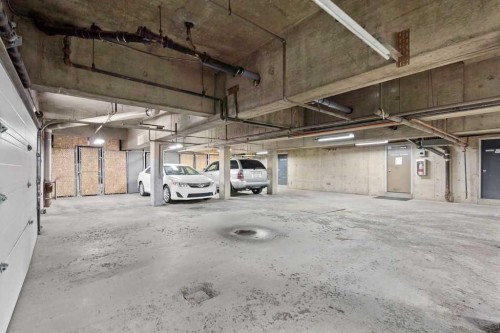 404-1811 18A Street Sw, Calgary, AB - Indoor Photo Showing Garage