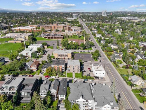 404-1811 18A Street Sw, Calgary, AB - Outdoor With View