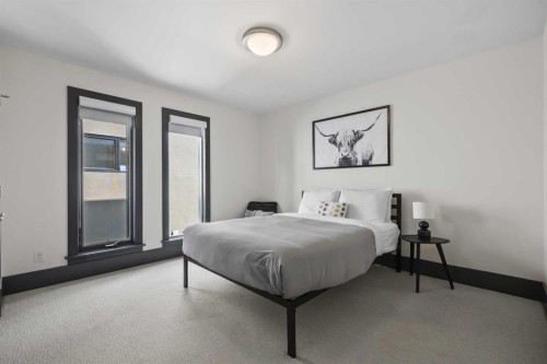 2217 17 Street Sw, Calgary, AB - Indoor Photo Showing Bedroom