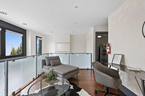 2217 17 Street Sw, Calgary, AB - Indoor Photo Showing Office