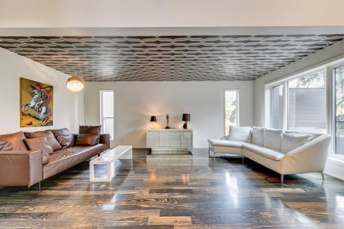 1222 18 Street Nw, Calgary, AB - Indoor Photo Showing Living Room