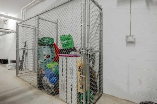 102-200 Shawnee Square Sw, Calgary, AB - Indoor