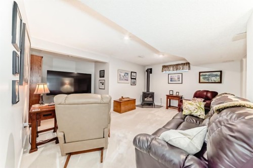 83 Gleneagles Close, Cochrane, AB - Indoor