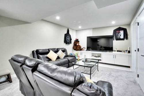 140 Saddlehorn Crescent Ne, Calgary, AB - Indoor