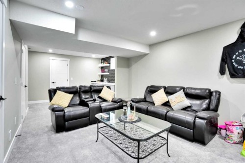 140 Saddlehorn Crescent Ne, Calgary, AB - Indoor Photo Showing Other Room