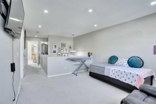 140 Saddlehorn Crescent Ne, Calgary, AB - Indoor