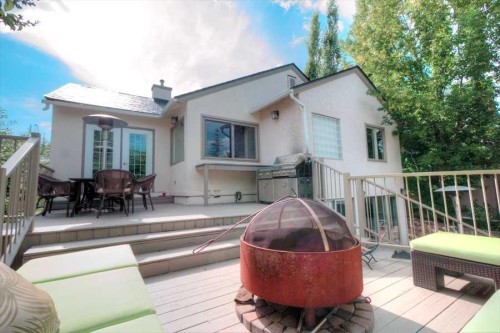 1604 Scotland Street Sw, Calgary, AB - Outdoor With Deck Patio Veranda With Exterior