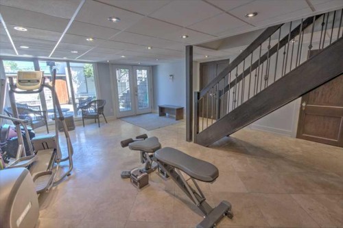 1604 Scotland Street Sw, Calgary, AB - Indoor