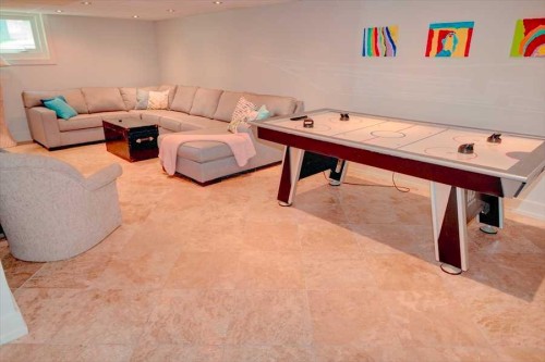 1604 Scotland Street Sw, Calgary, AB - Indoor