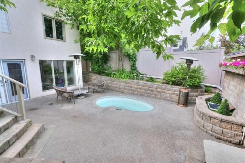 1604 Scotland Street Sw, Calgary, AB - Outdoor With In Ground Pool