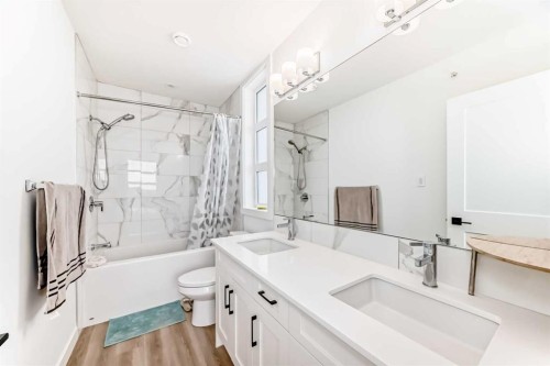 2409-55 Lucas Way Nw, Calgary, AB - Indoor Photo Showing Bathroom