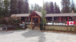 75 White Avenue  Bragg Creek, AB T0L 0K0