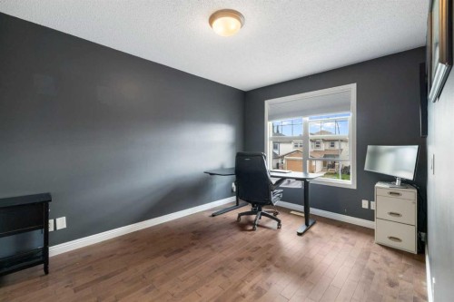 29 Sunset Close, Cochrane, AB - Indoor Photo Showing Office