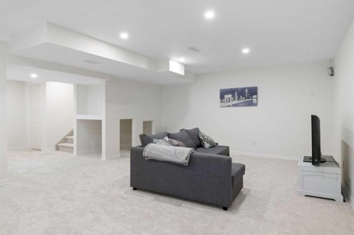 29 Sunset Close, Cochrane, AB - Indoor Photo Showing Basement