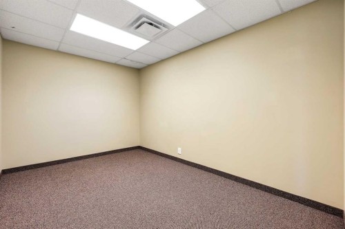 311-32 Westwinds Crescent Ne, Calgary, AB 